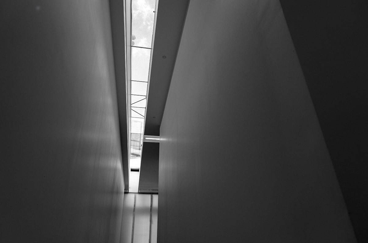 意甲媒体透露：米兰正在与普利西奇及萨勒马克尔斯进行续约谈判，球员表示愿意留下来