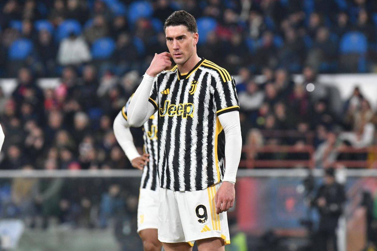 土超双冠王剑指欧冠新高度！加拉塔萨雷豪购弗拉霍维奇+B席